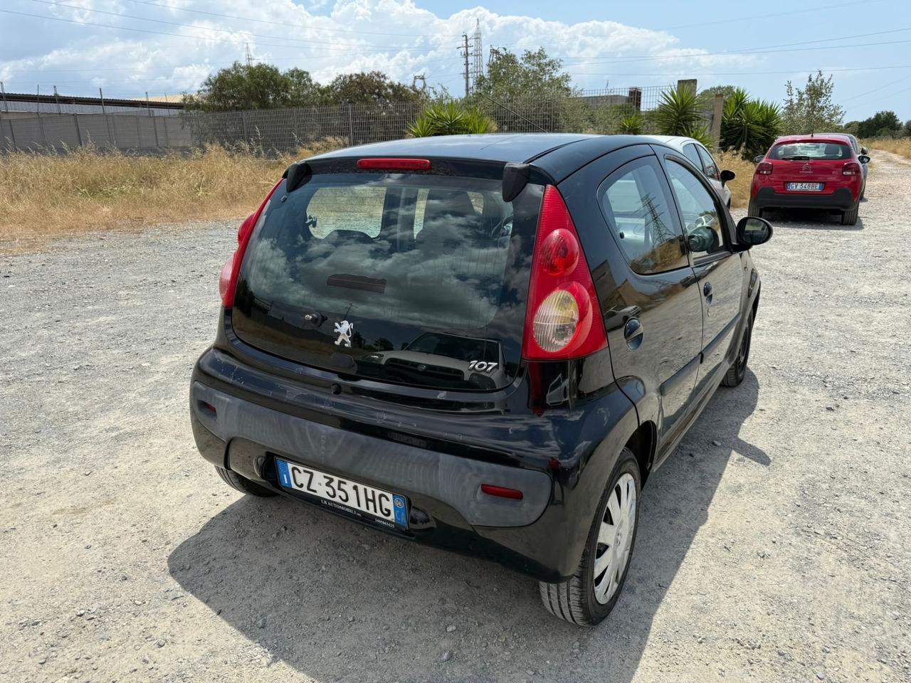 Peugeot 107 1.0 68CV 5p- Neopatentati- C1 Aygo