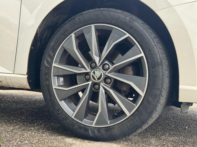 SKODA Fabia 1.0 MPI 60 CV Design Edition Neopatentati