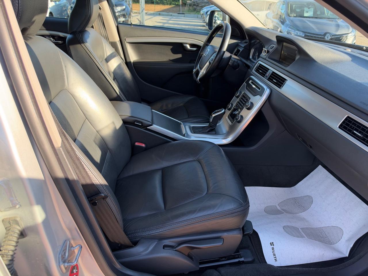 Volvo XC 70 D4 AWD Momentum