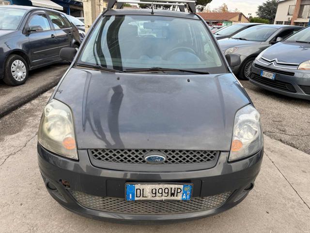FORD Fiesta 1.2 16V 5p. Ghia senza nessun lavoro da fare