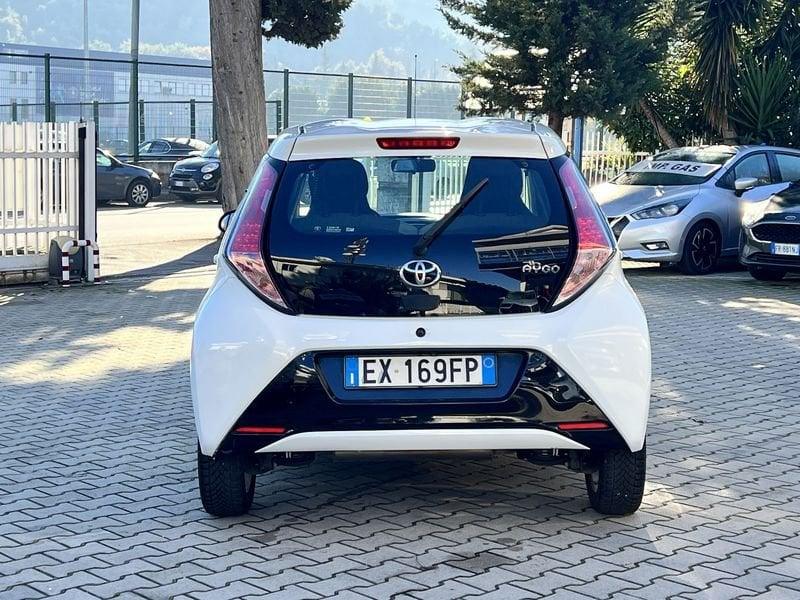 Toyota Aygo Aygo 1.0 VVT-i 69 CV 5 porte x-wave