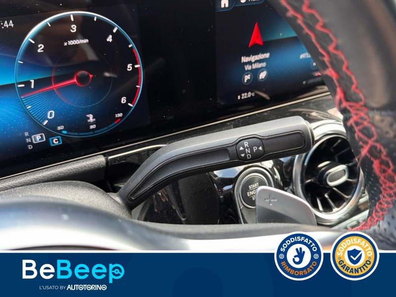 Mercedes-Benz GLA 200 D PREMIUM AUTO