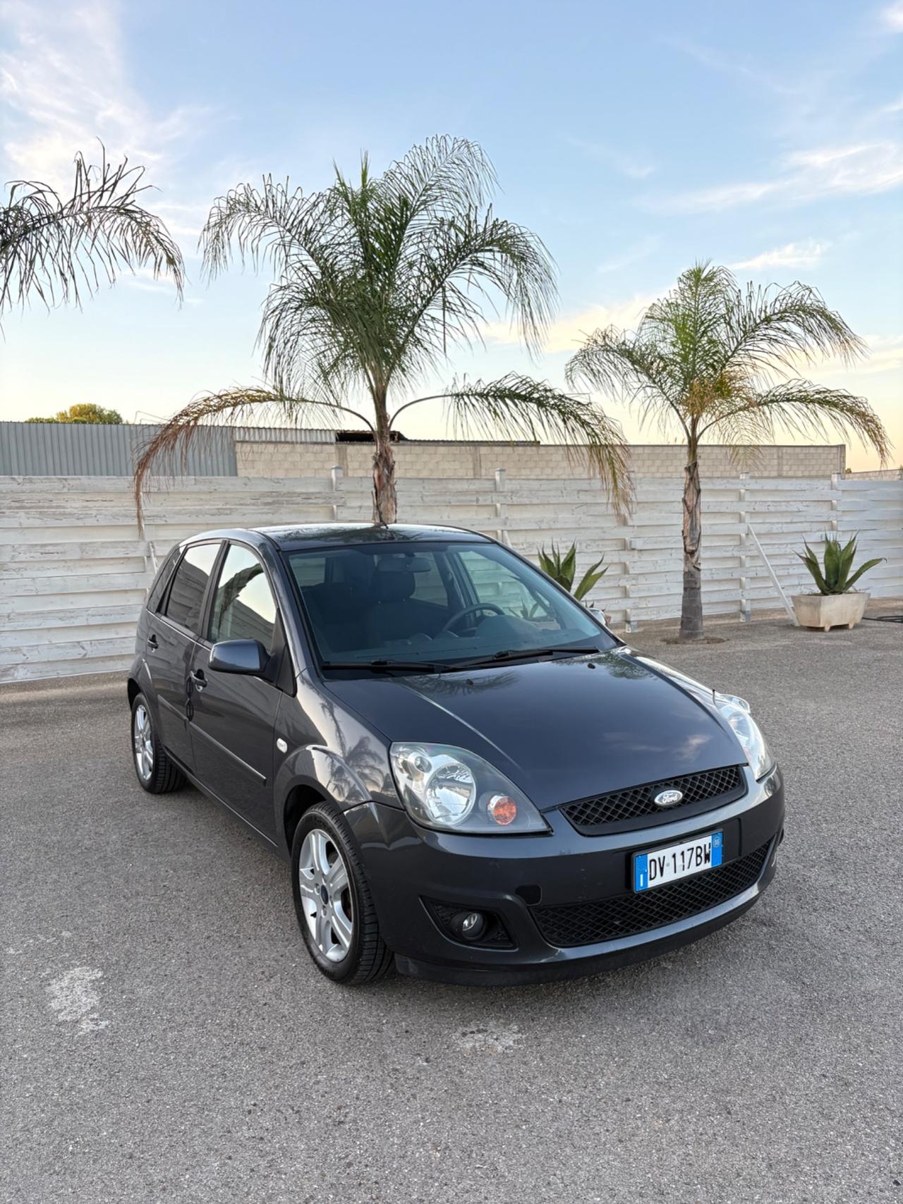 Ford Fiesta 1.4 TDCi 5p. In pronta consegna