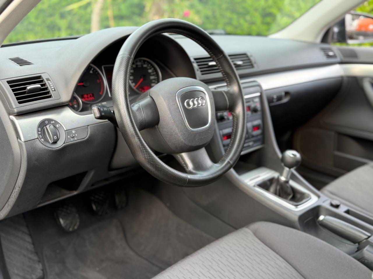 Audi A4 2.0 TDI 16V CERCHI ROTOR R17 PERFETTA