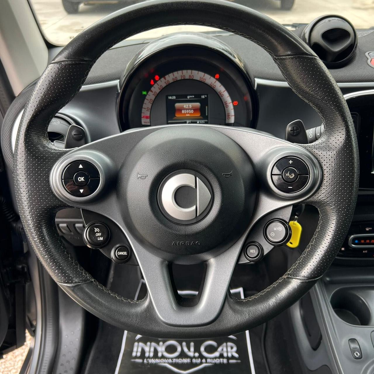 Smart ForTwo 1.0 71CV TWINAMIC PASSION NAVI\F1