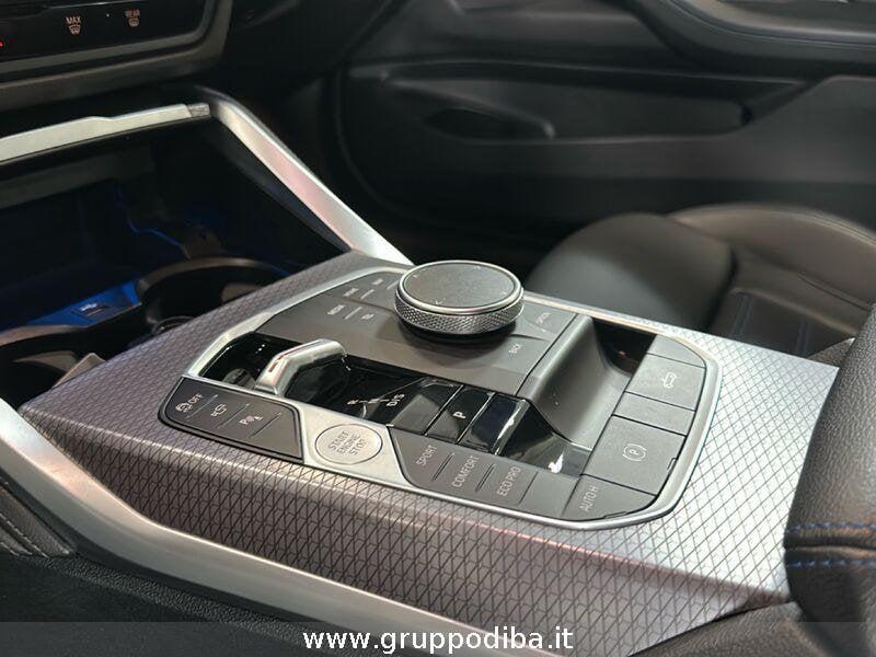 BMW Serie 4 G23 LCI 2024 Cabrio 420d Cabrio mhev 48V MSport auto