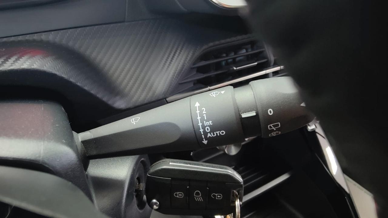 Peugeot 2008 100 CV EURO 6E