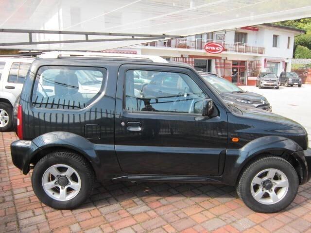 Suzuki Jimny 1.3i 16V 4WD JLX EVOLUTION NEOPATENTATI CON GANCIO TRAINO