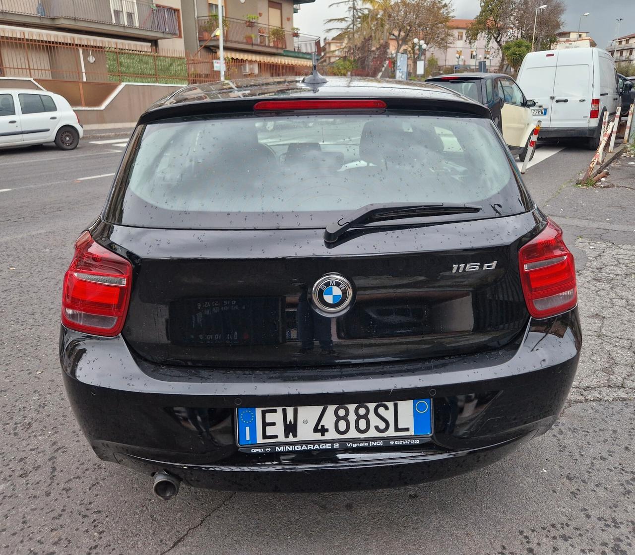 Bmw 116 116d 5p. Urban