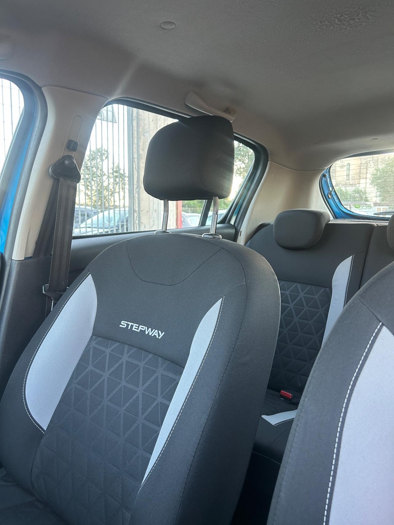 Dacia Sandero Stepway 1.5 90CV-2013/NAVI/SENSORI