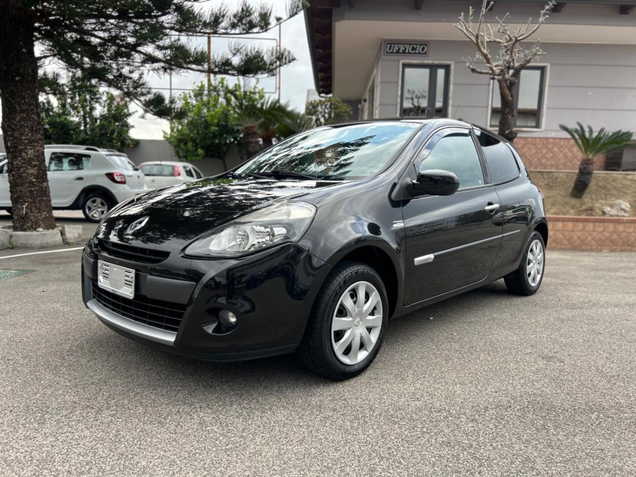 Renault Clio 1.2 100CV 3 porte Dynamique