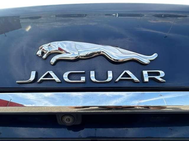 Jaguar XF 2.0d Prestige 180cv auto