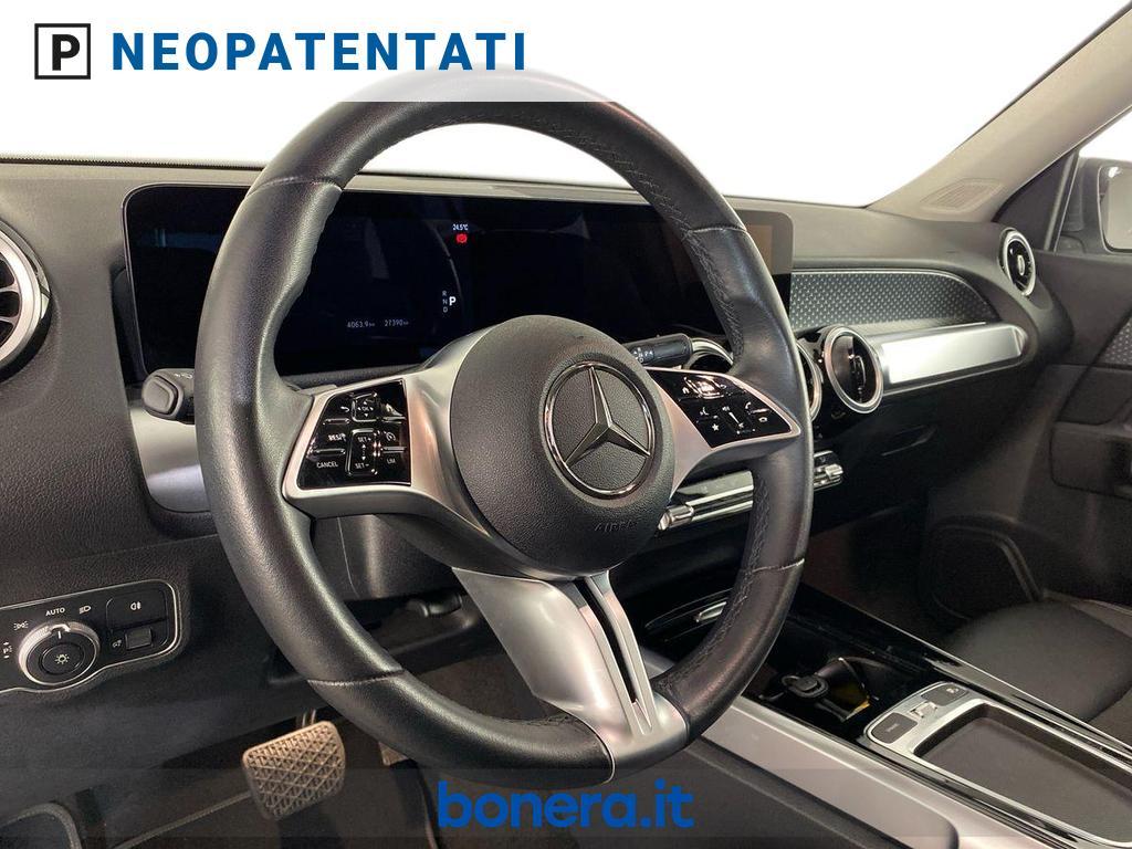 Mercedes GLB 180 D Progressive Advanced 8G-DCT