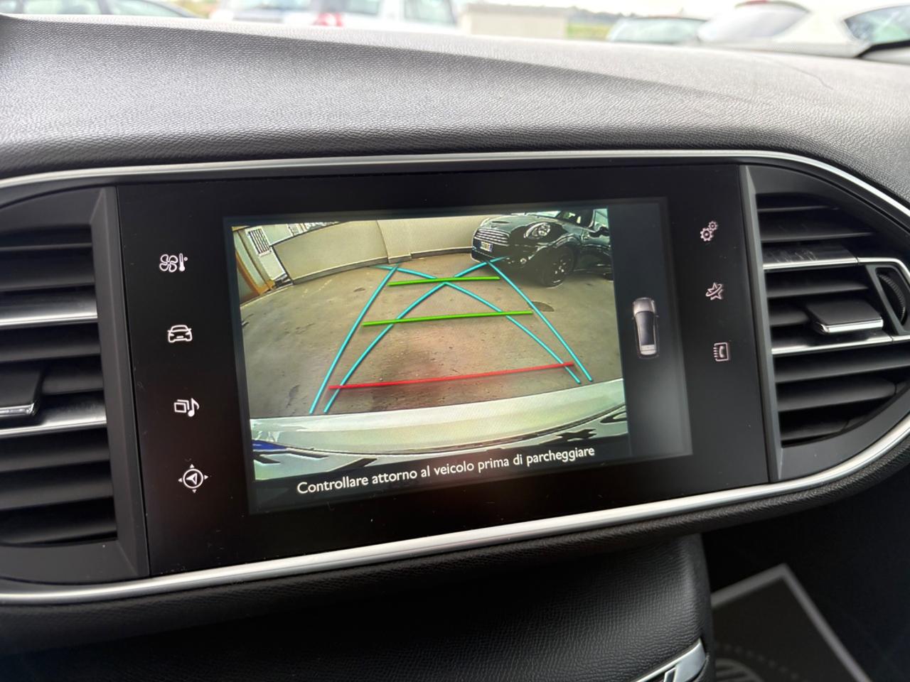 Peugeot 308 BlueHDi 150 S&S EAT6 SW Allure