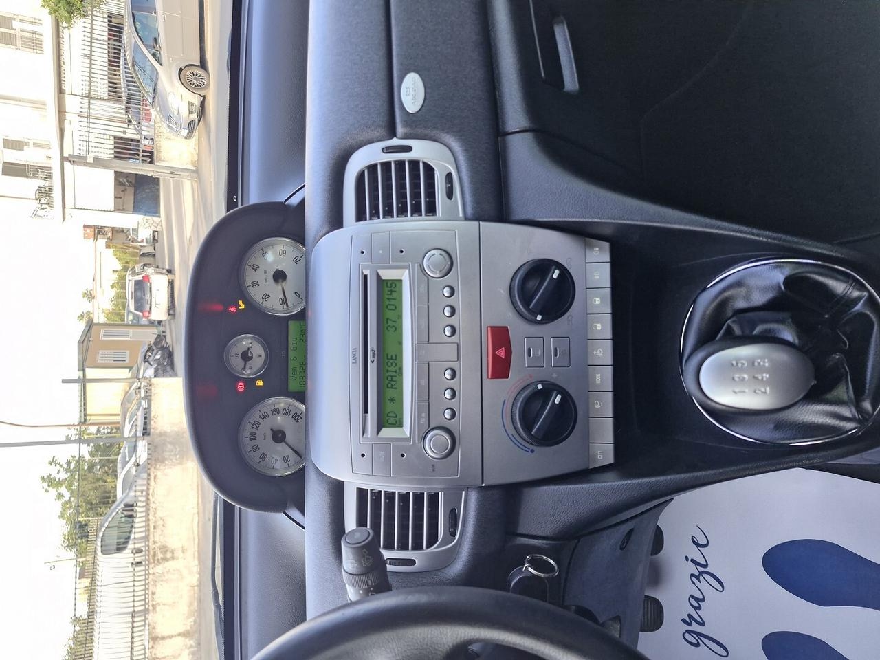LANCIA YPSILON 1.2 BENZINA 69CV 103000KM 11/2011