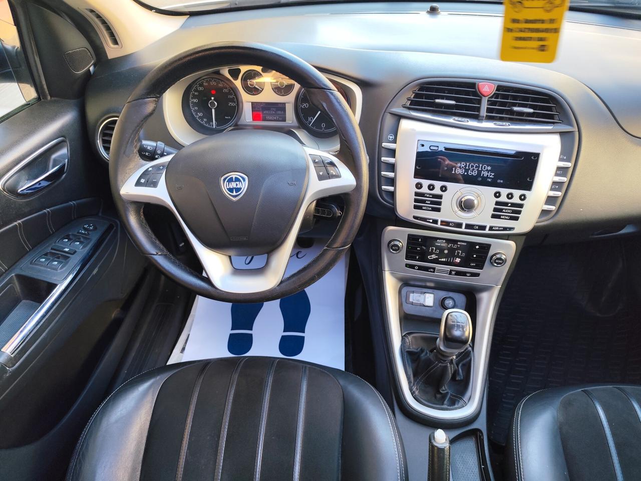 Lancia Delta 2.0 MJT 165CV PLATINO TETTO PELLE