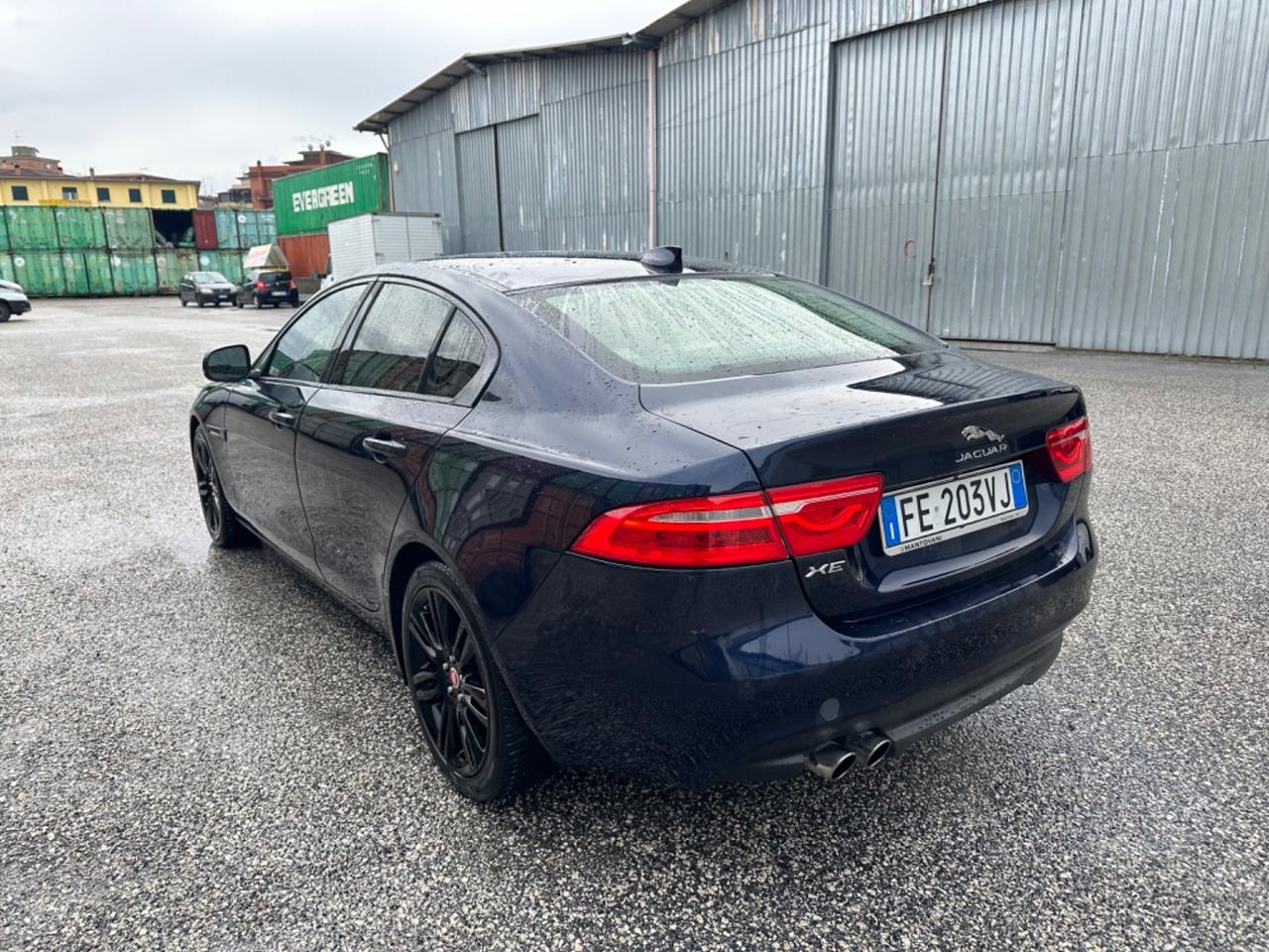 Jaguar XE 2.0 D Turbo 180CV Portfolio automatica