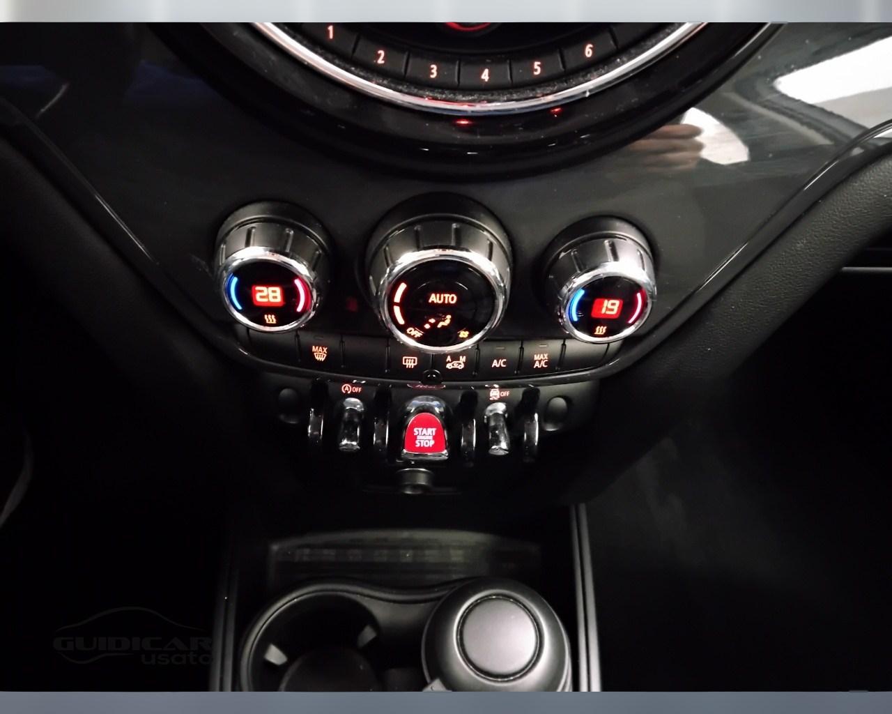 MINI Mini Countryman F60 2017 - Mini Countryman 2.0 Cooper D Bake