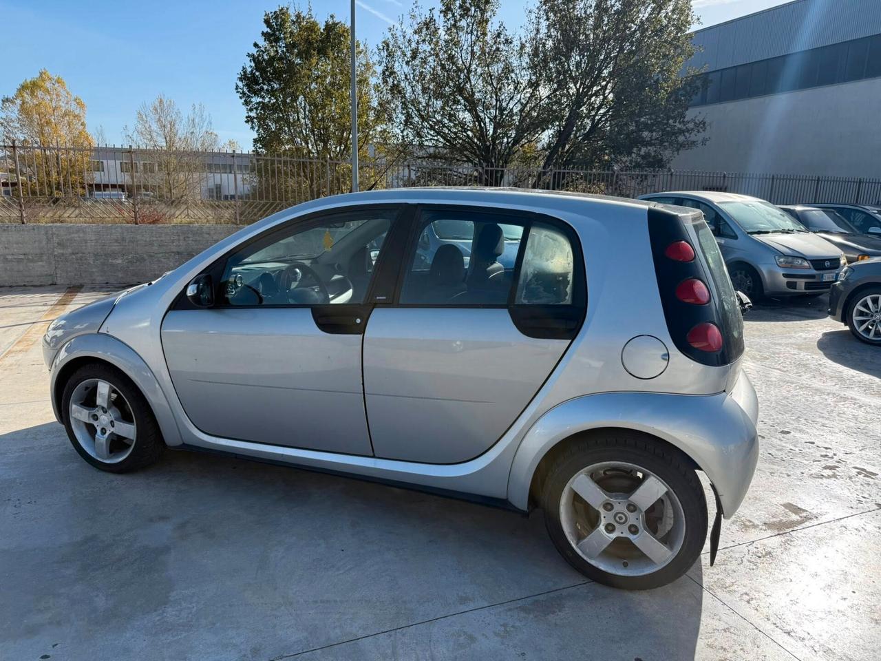 Smart ForFour 1.1 -GPL- PASSION