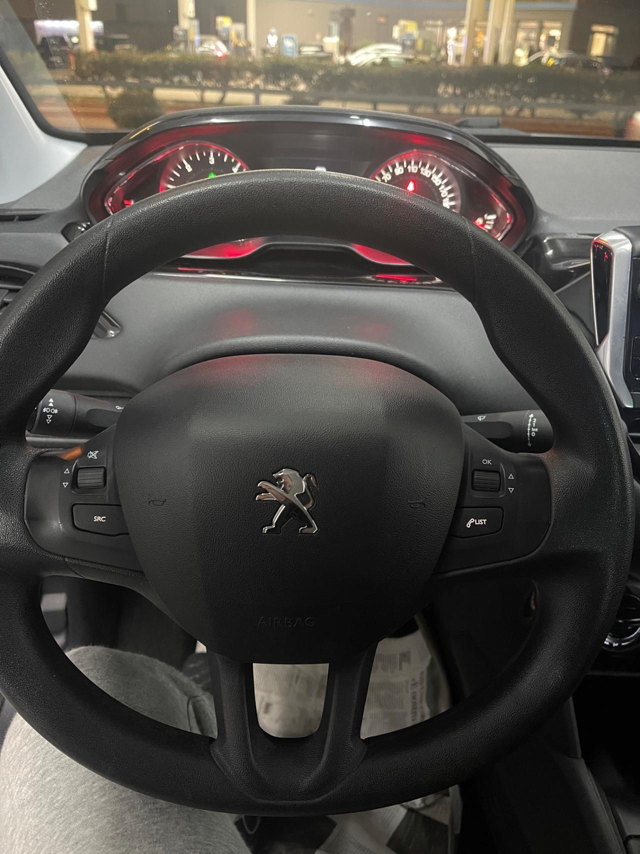 Peugeot 208 1.4 HDi 68 CV 5 porte Active