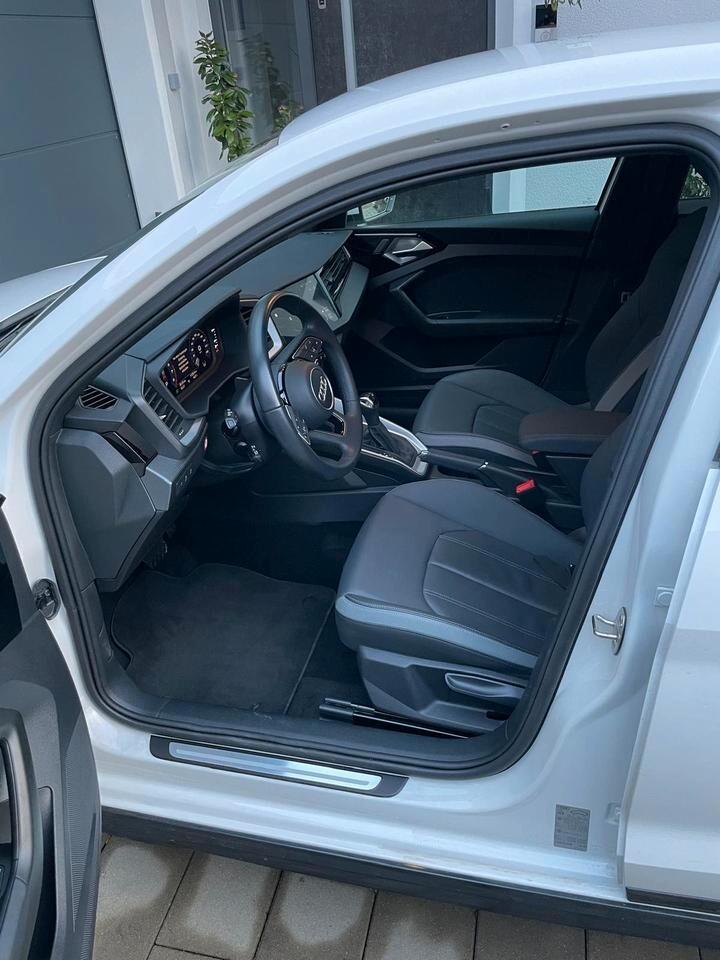 Audi A1 allstreet 30 TFSI S tronic