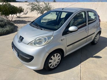Peugeot 107 1.0 68CV 5p. Automatica