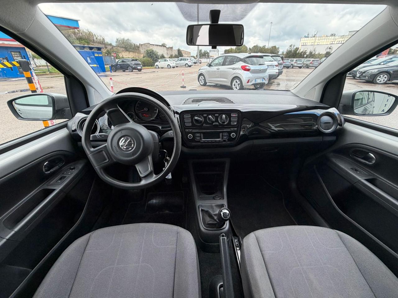 Volkswagen up! 1.0 5p. move