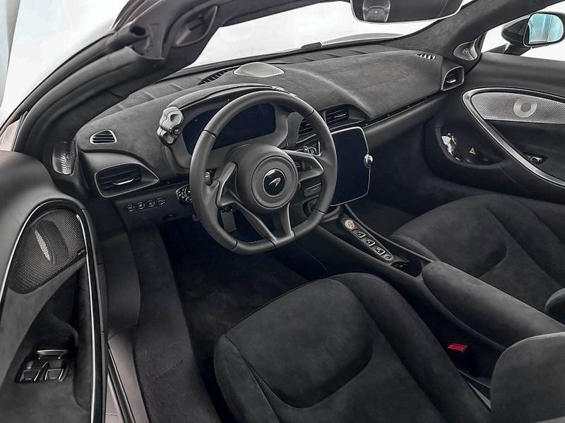 McLaren Artura Artura Spider MY26 - McLaren Milano