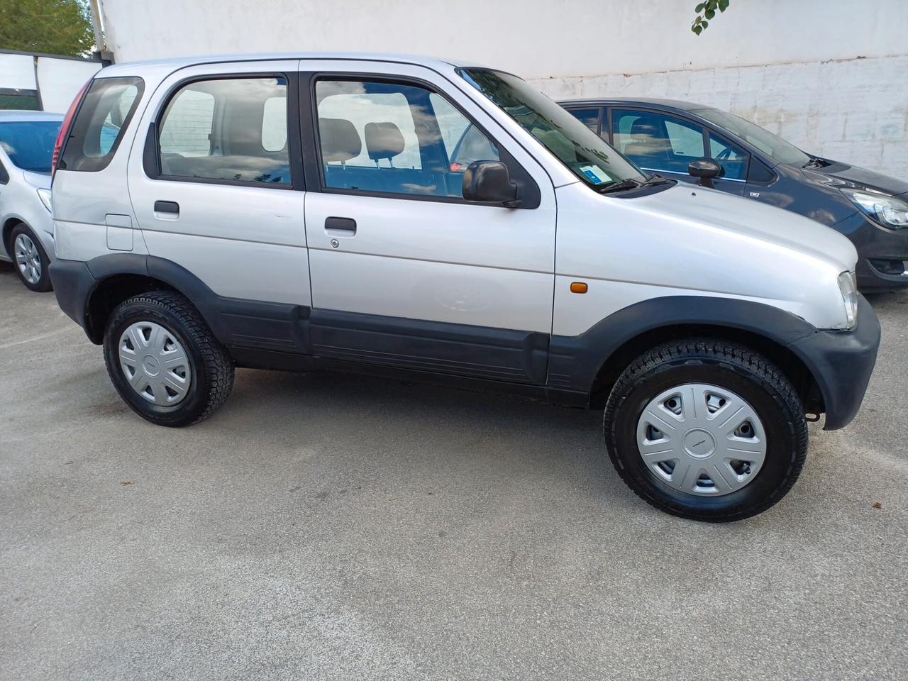 Daihatsu Terios 1.3 4X4 INTEGRALE - 2000
