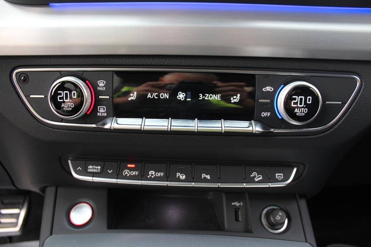 Audi Q5 SQ5 SPB TDI quattro tiptronic sport attitude