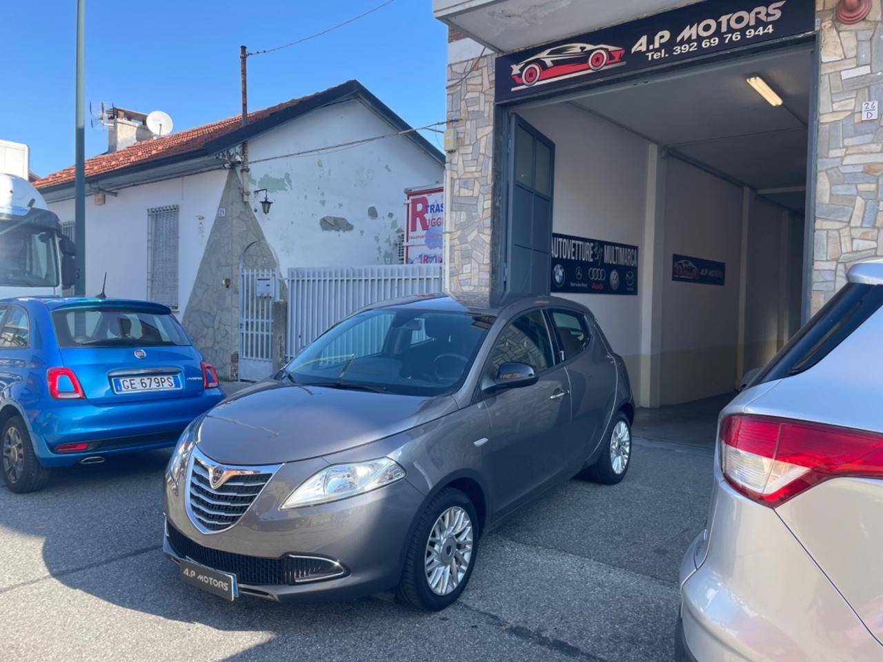 Lancia Ypsilon 1.2 69 CV 5 porte GPL Ecochic Gold