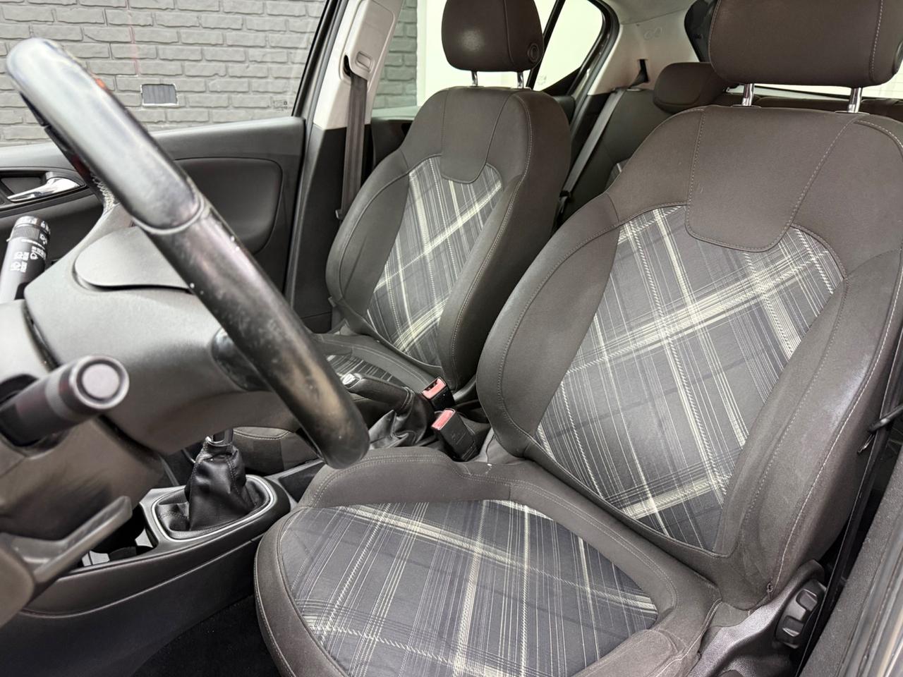 Opel Corsa 1.4 90CV GPL Tech 5 porte Cosmo