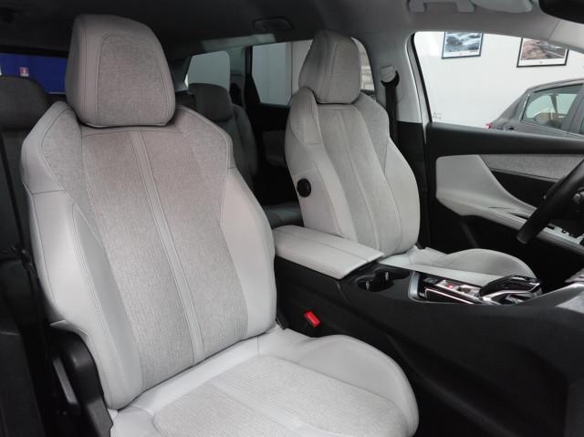 Peugeot 5008 1.5 BlueHDI 130 CV EAT8 ALLURE 7 POSTI