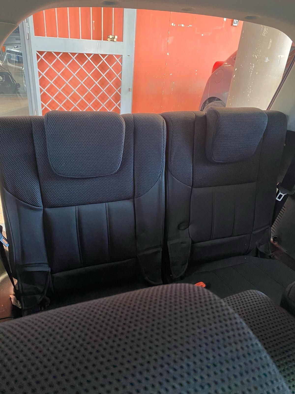 Mahindra XUV500 2.2 16V FWD W6
