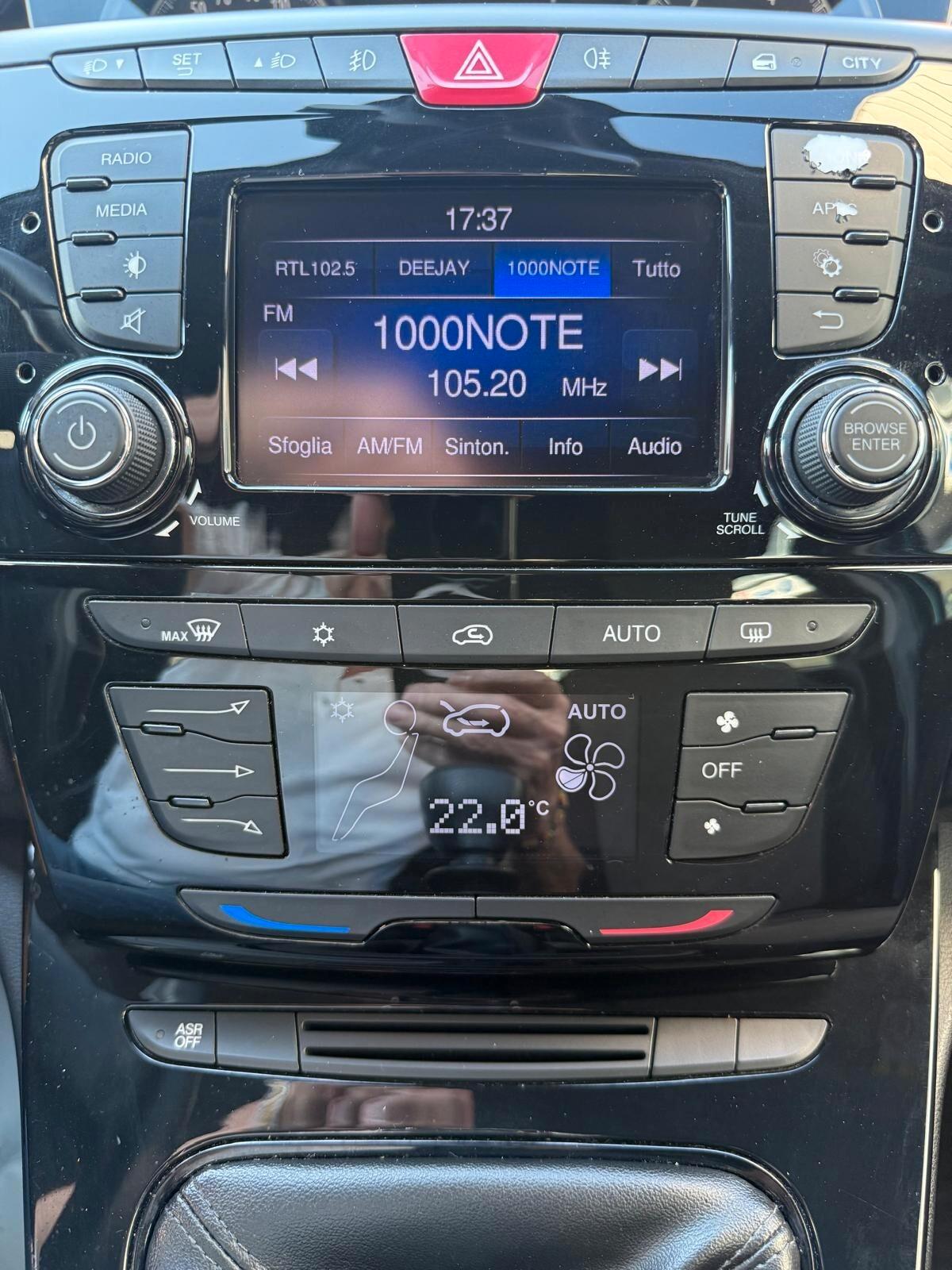 Lancia Ypsilon 1.2 69 CV 5 porte Platinum ***OK NEOPATENTATI***