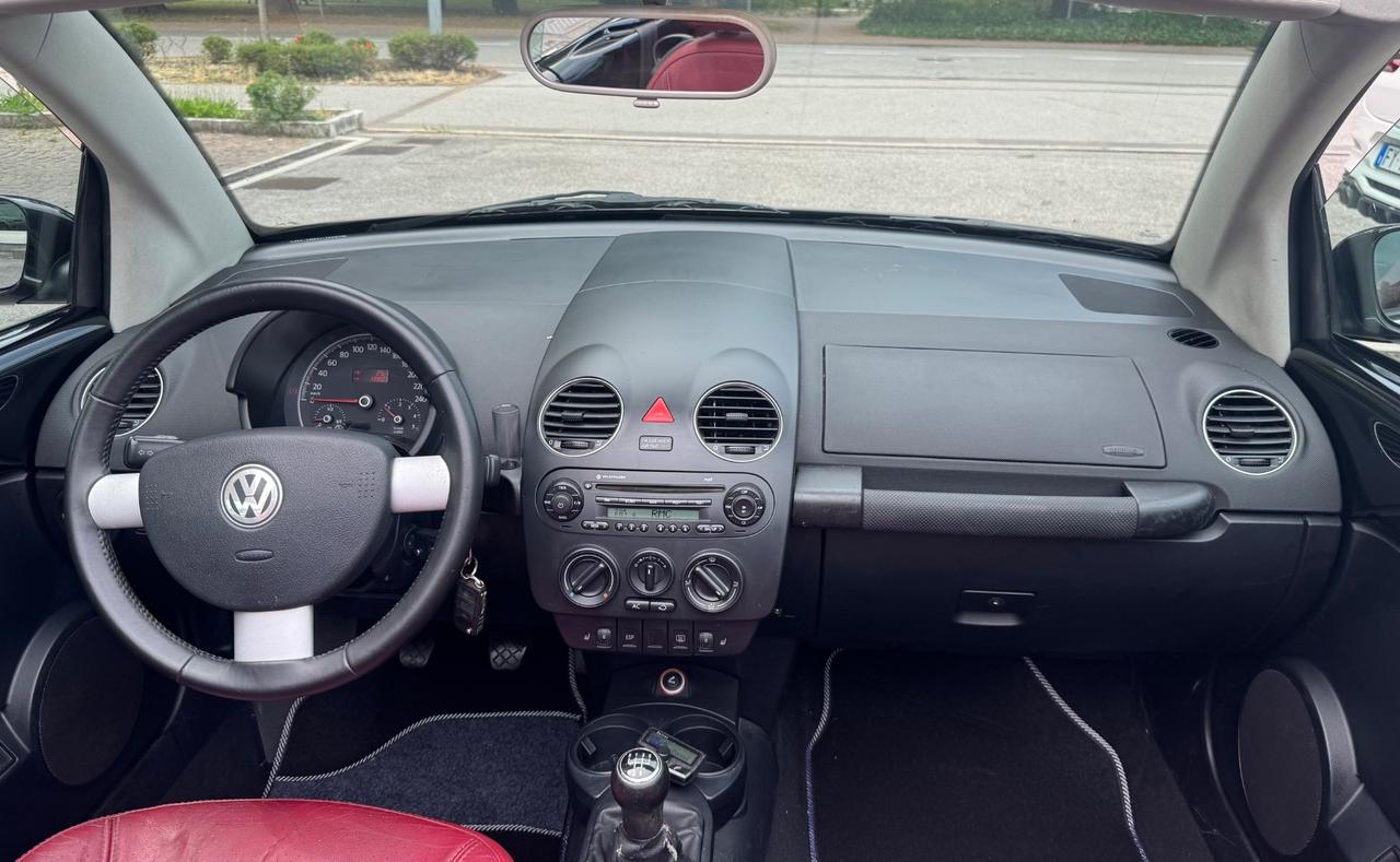 Volkswagen New Beetle 1.9 TDI 105CV Cabrio Lim. Red Edt.