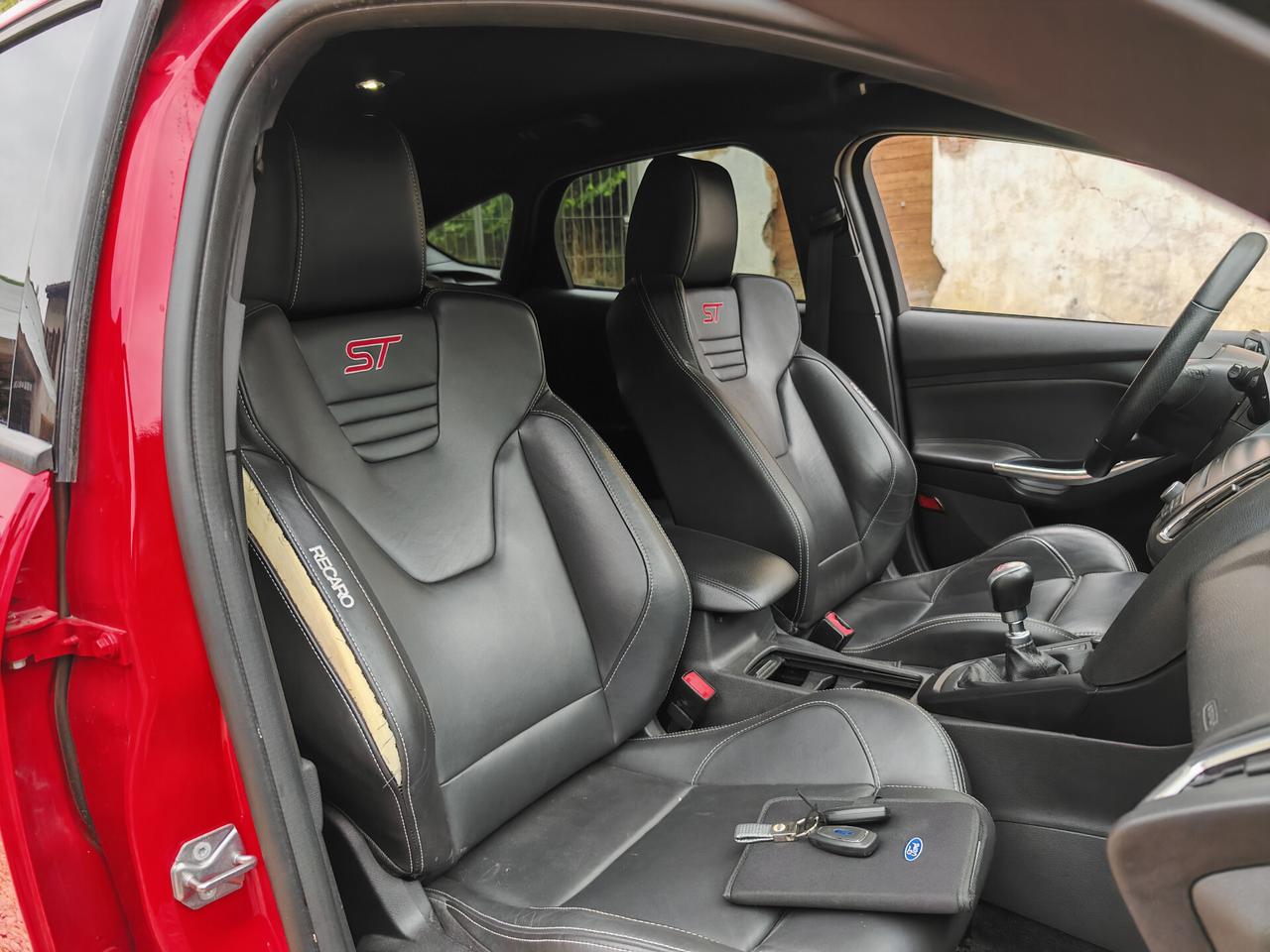 Ford Focus 2.0 EcoBoost 250 CV ST3