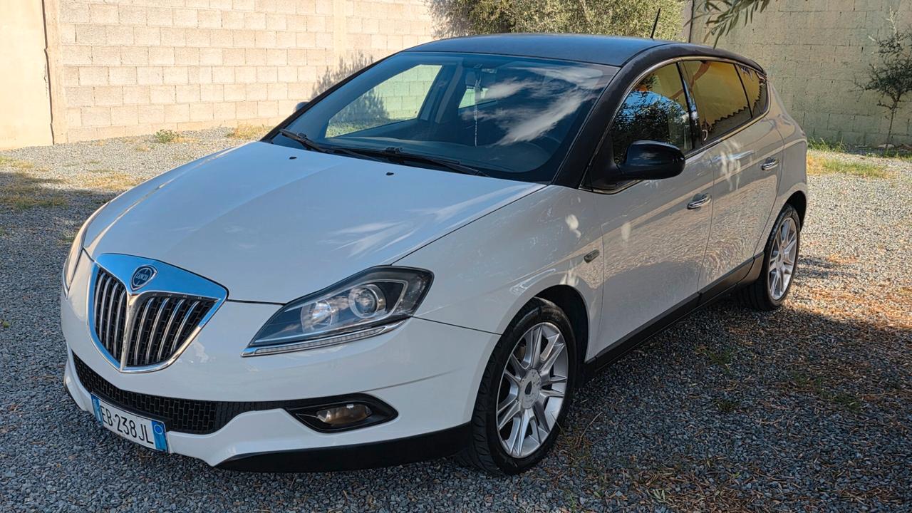 Lancia Delta 1.6 MJT DPF Argento