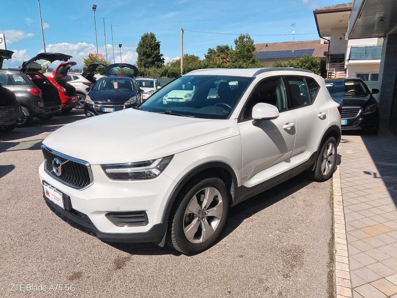 Volvo XC40 AWD