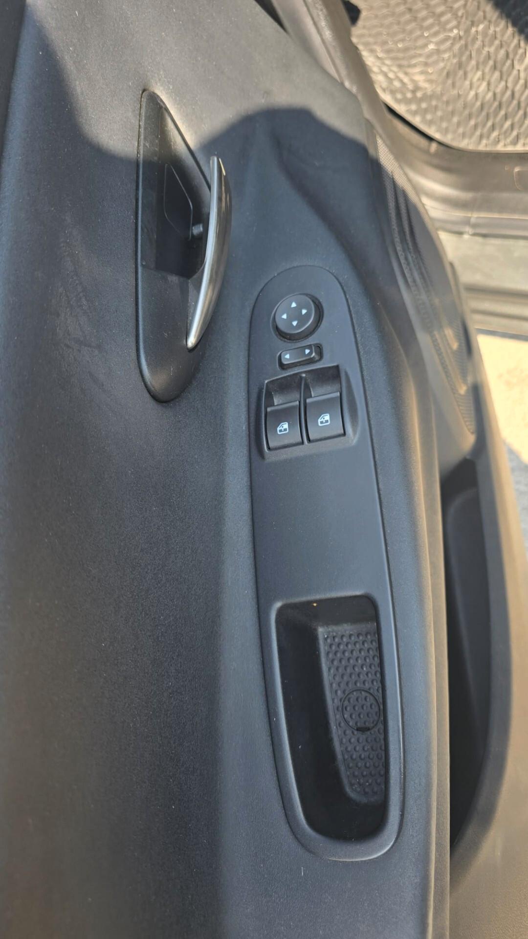 Lancia Ypsilon 1.3 MJT 16V 95 CV 5 porte S&S Platinum