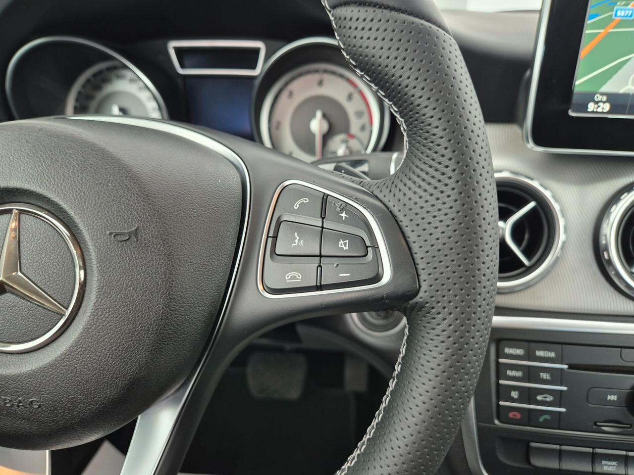 Mercedes-benz GLA 180 d Automatic Sport