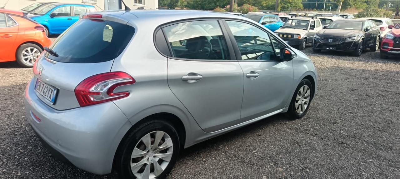Peugeot 1.4 HDi 68 CV 5 porte Allure