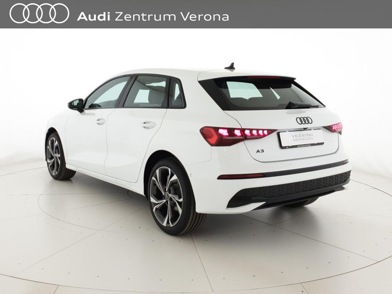 Sportback 35TDI 150CV S troni Business Advanced