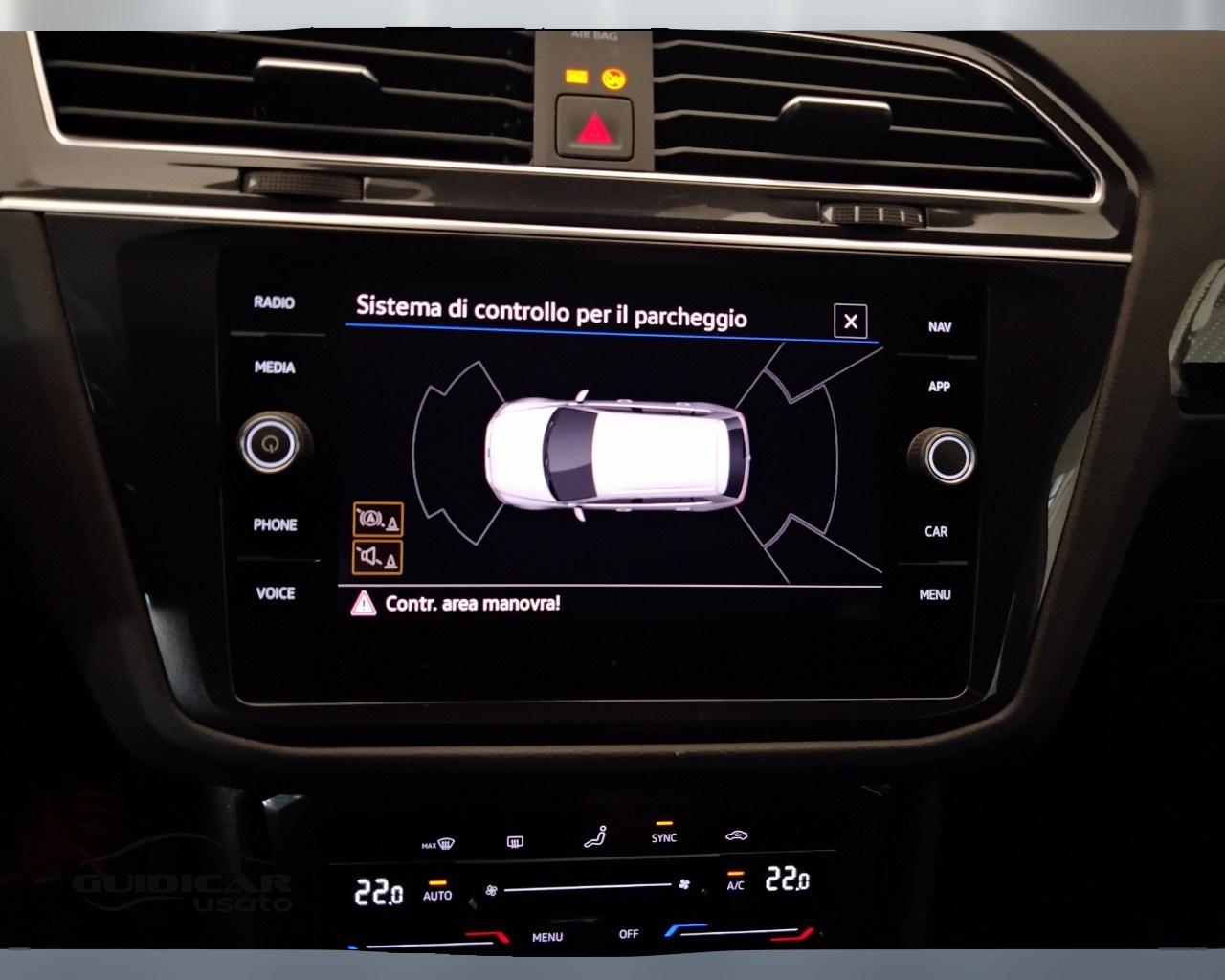 VOLKSWAGEN Tiguan II 2021 - Tiguan 2.0 tdi R-Line 150cv dsg