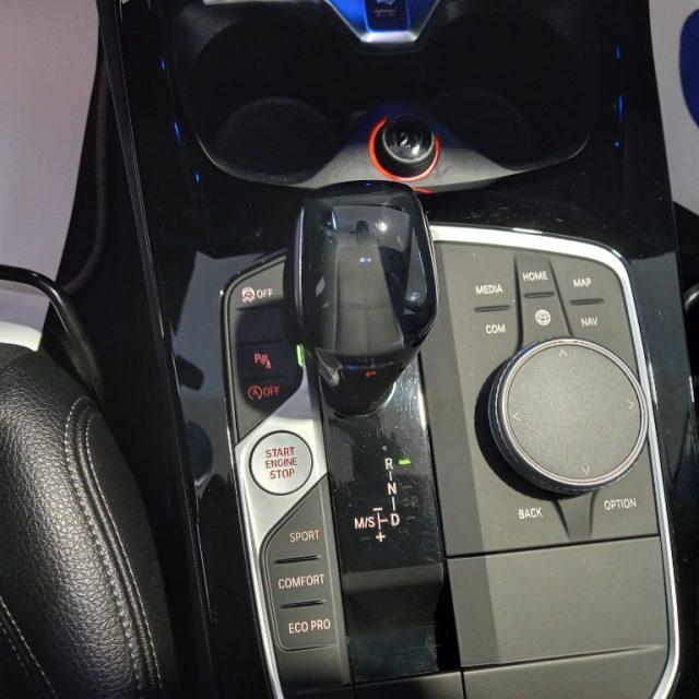 BMW 118 d 5p. Luxury Automatica