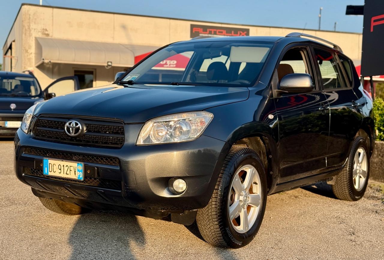 TOYOTA RAV 4 2.0 i BENZINA Luxury 112.000KM PERFETTA
