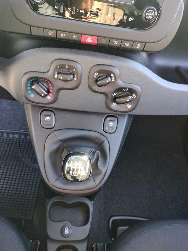 FIAT Panda Panda 1.0 FireFly S&S Hybrid Icon, Stereo Bluetooth con comandi al volante!