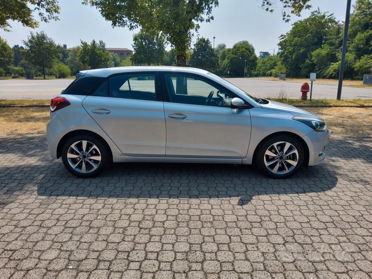 Hyundai i20 1.1 CRDi 12V 5 porte Comfort