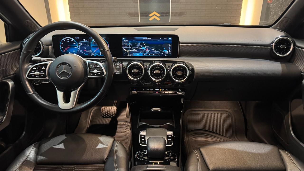 MERCEDES CLASSE B 180 D 116CV - 2019