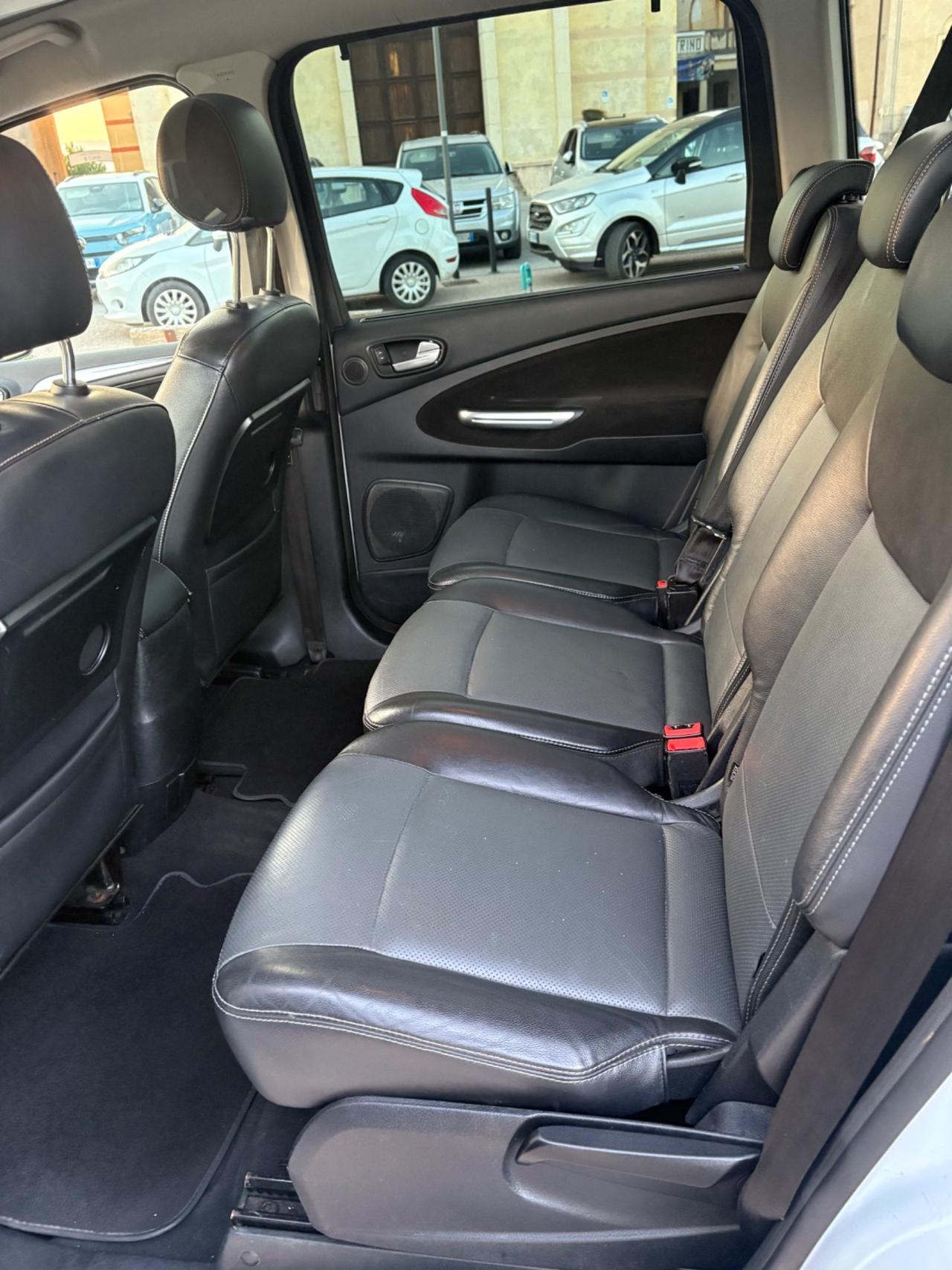 Ford Galaxy galaxi 2.0 tdci 7 posti tetto pelle pronta al uso